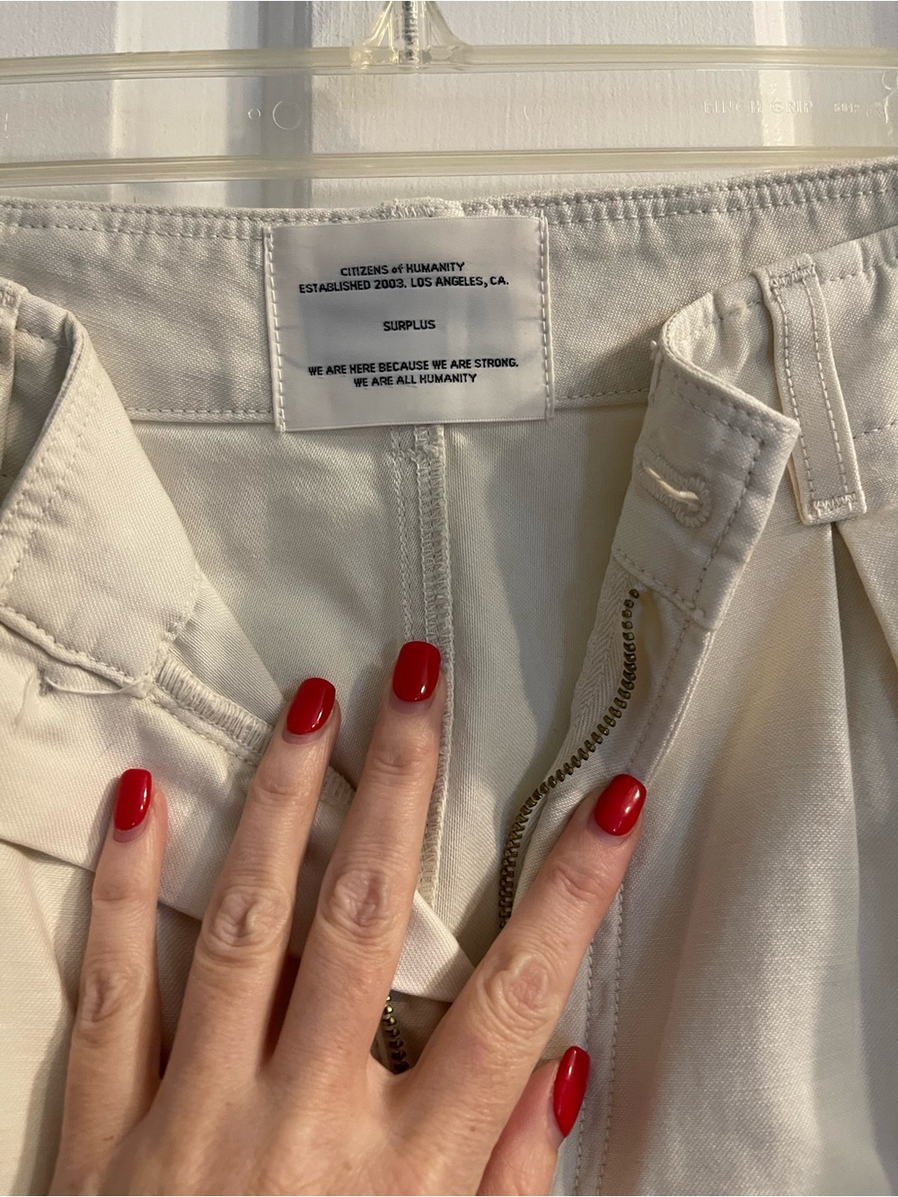 Citizens Of Humanity Wide-Leg High-Rise Pants in Off-White - Picture 2 of 3